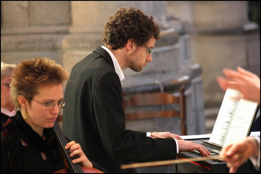 A28-0038©m houet-ulg - sujet= Cimi Cathe.jpg (98.5 KB)